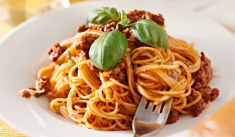 opskrift på spaghetti med kødsovs opskrift på spaghetti med kødsovs